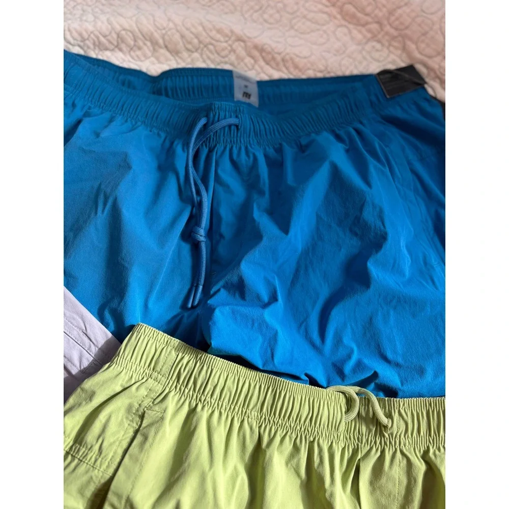 VRST Mens Everyday Short 3 Pack Bundle XL Blue Green Grey Relaxed Fit Mesh Lined - Picture 4 of 7